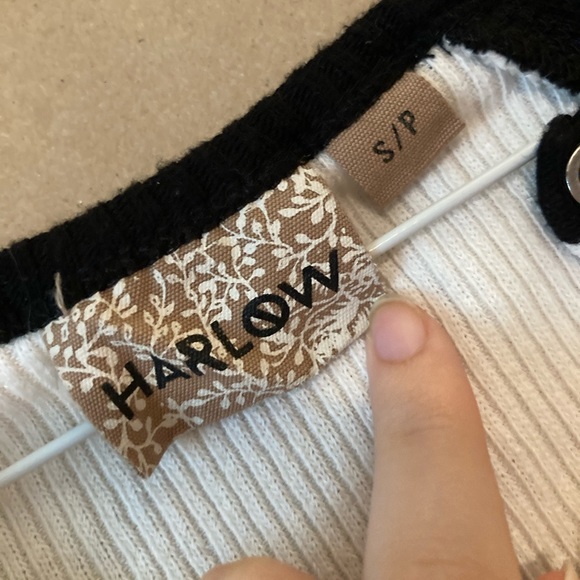 Soft Harlow Long Sleeve - Picture 2 of 5